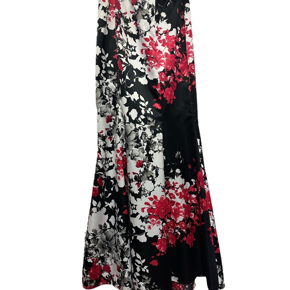 Floral Black and Red Maxi Skirt